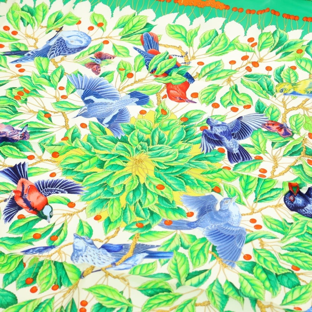 HERMES(エルメス) カレ90 Les merises リーフ シルクスカーフ グリーン