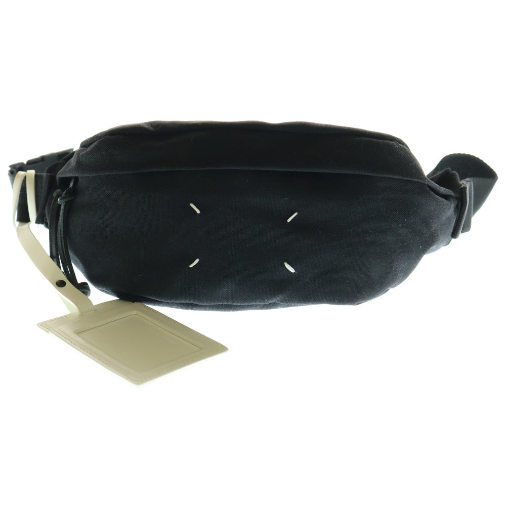 7F369/メゾンマルジェラ/バムバッグ/ボディバッグ/ロゴ/4ステッチ/黒 関税負担なし☆Maison Margiela 4ステッチ クロスボディバッグ (Maison