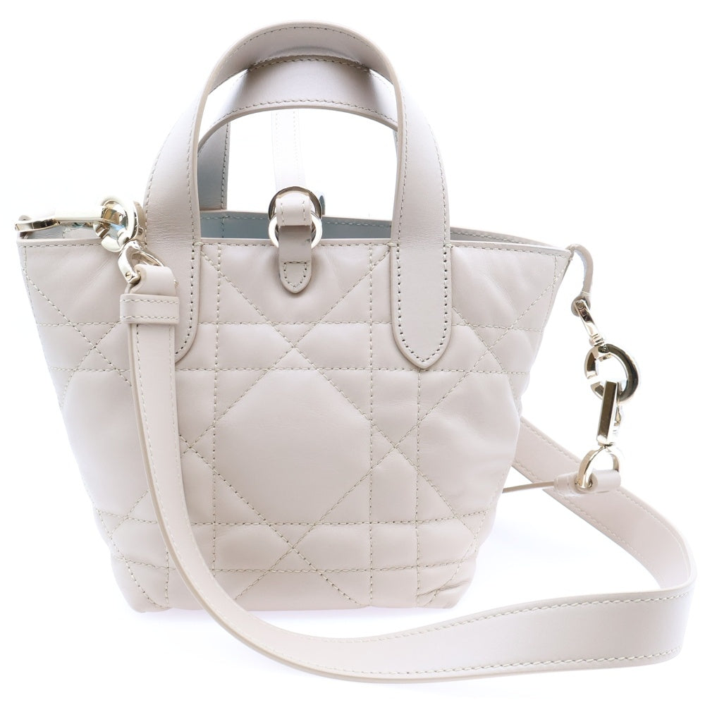 Christian Dior(クリスチャンディオール) トゥジュール バーティカル マクロカナージュ ナノ レザー 2WAY ハンド ショルダー トートバッグ ゴールド金具 ベージュ