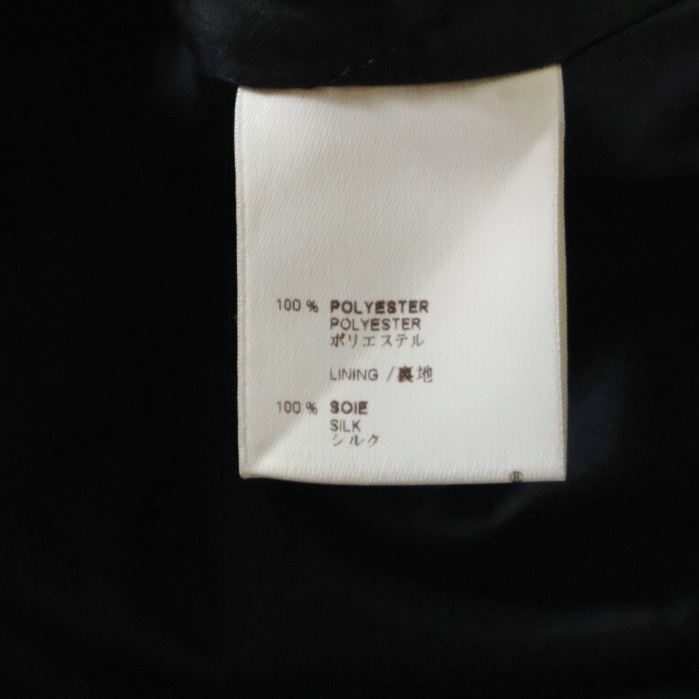 LOUIS VUITTON(ルイヴィトン) 06AW 変形 くるみボタン スタンドカラー ジップアップ 中綿 ショートジャケット ブラック レディース RW062B WJJA26PJR