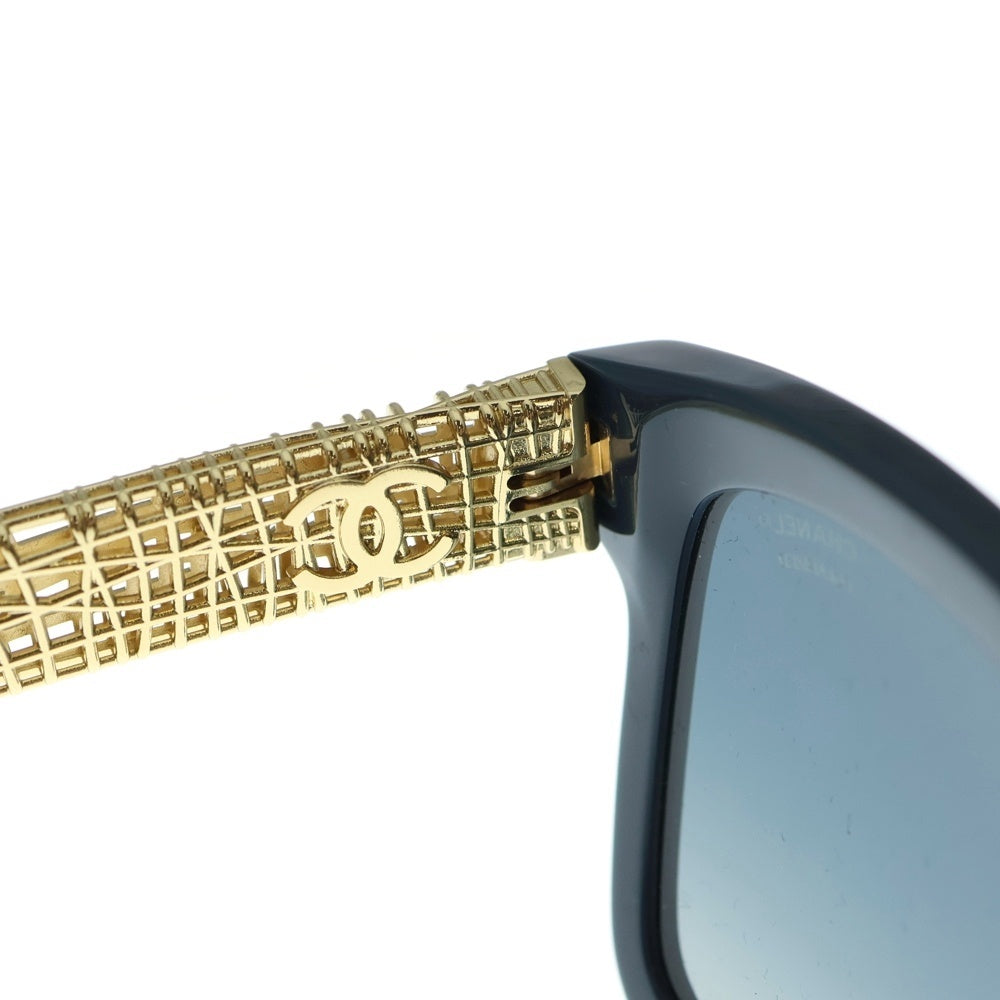 CHANEL(シャネル) ココマークテンプル スクエアフレーム カラーレンズサングラス アイウェア 5533-A ブルー/ブラック/ゴールド