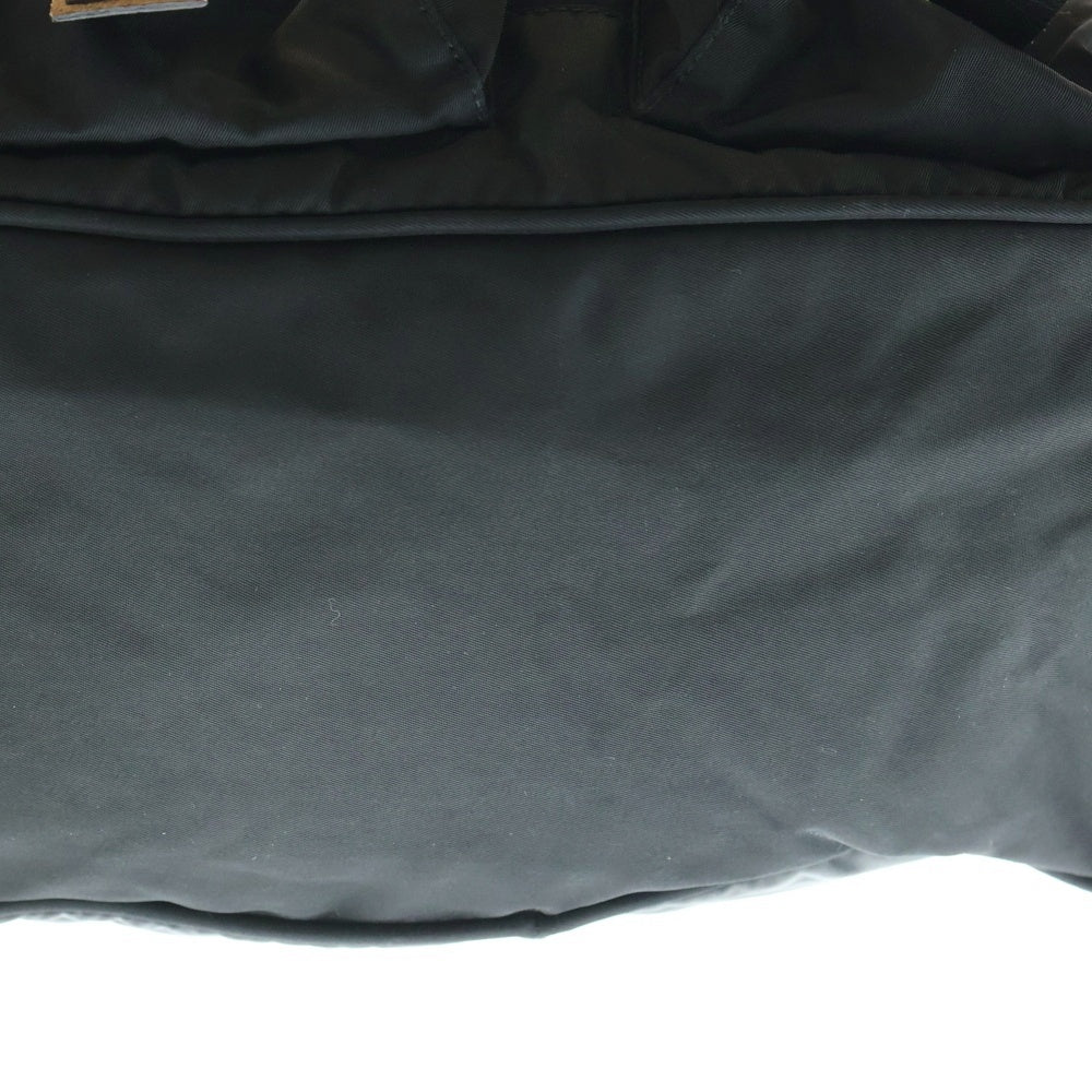 PRADA(プラダ) 三角プレート バックパック リュックサック ショルダーバッグ ブラック テスート BZ0001 シルバー金具