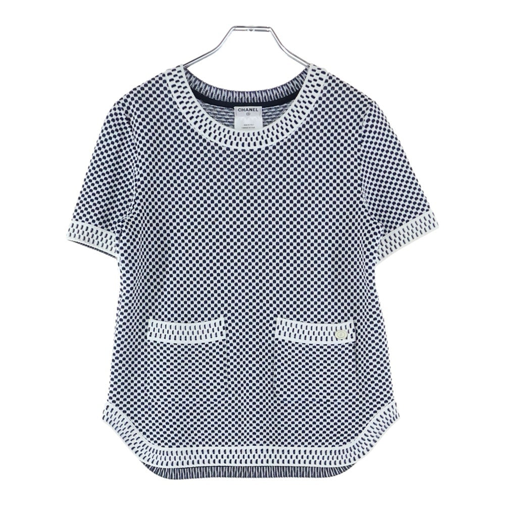 CHANEL(シャネル) ココマークロゴプレート ビスコース レーヨンニット ワッフル生地 クルーネック 半袖ニット カットソー ホワイト/ネイビー レディース P47955K06124