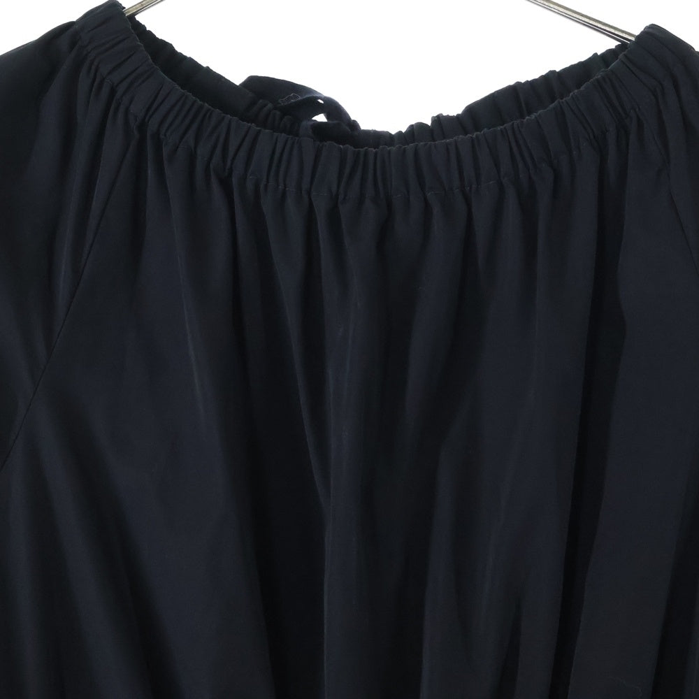 MONCLER(モンクレール) 22AW ABITO ワッペンロゴ ナイロン ギャザーデザイン ミディアム フレア ワンピース ブラック レディース H20932G00015 2699U