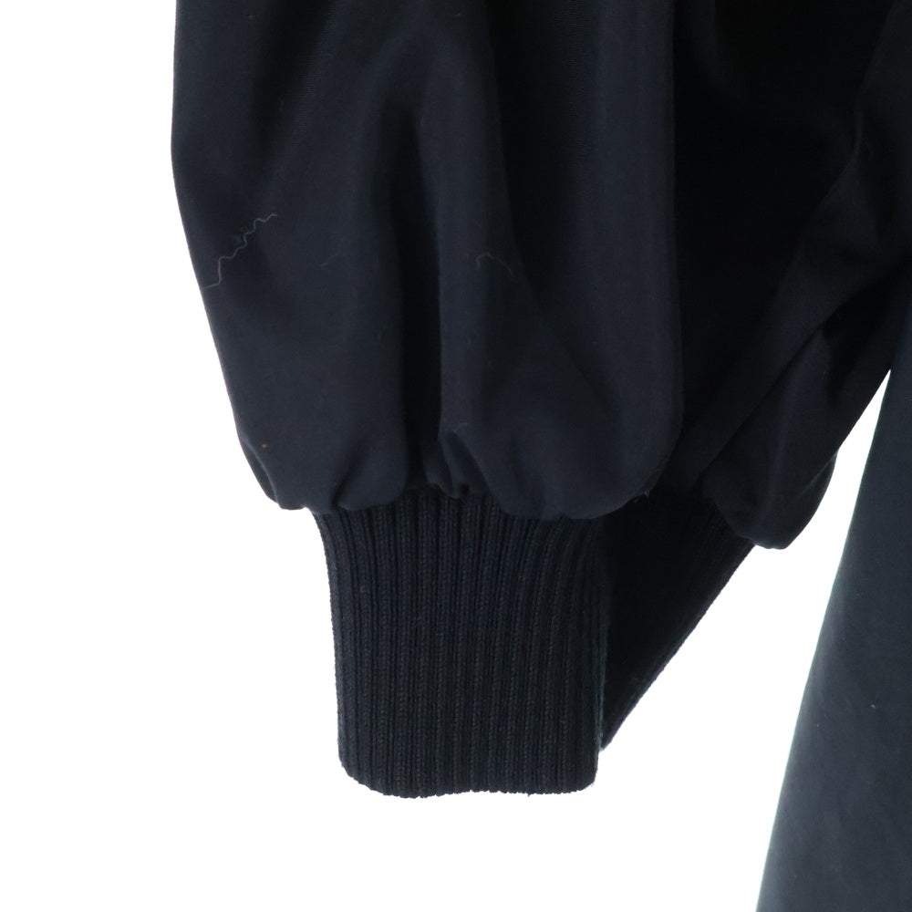 MONCLER(モンクレール) 22AW ABITO ワッペンロゴ ナイロン ギャザーデザイン ミディアム フレア ワンピース ブラック レディース H20932G00015 2699U