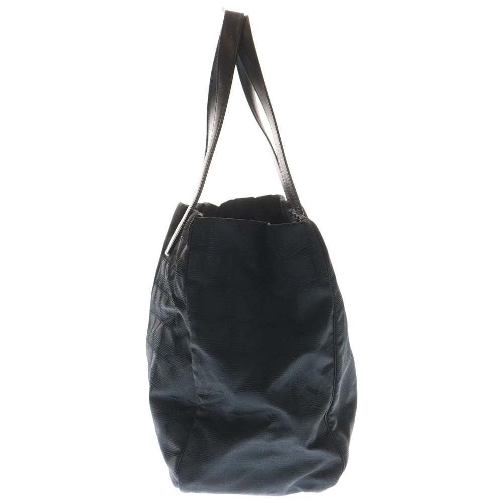 CHANEL(シャネル) ココマーク ニュートラベルライン トートバッグ ハンドバッグ ブラック ナイロン