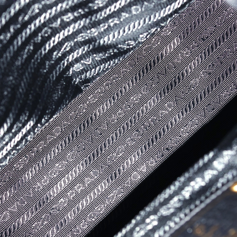 PRADA(プラダ) ハンドバッグ トートバッグ ブラック レザー×ナイロン BN1841 ゴールド金具 レディース