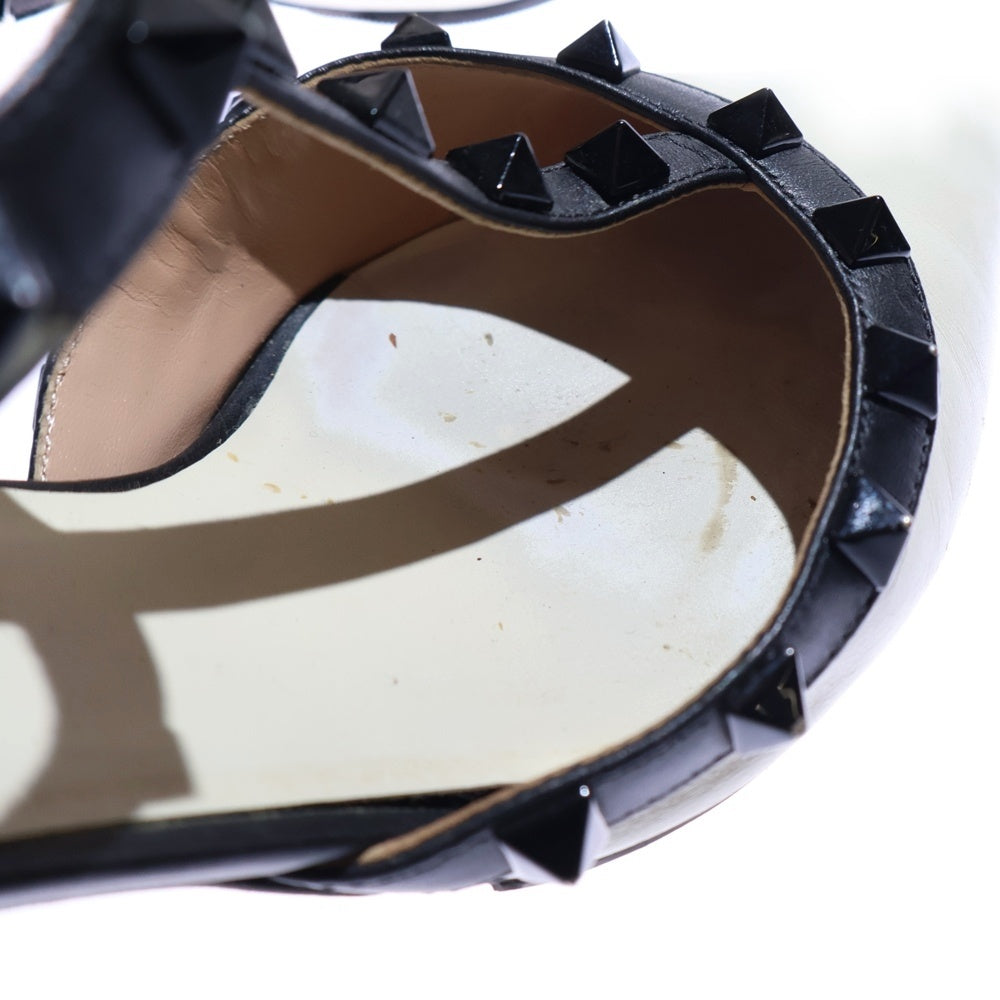 valentino garavan(ヴァレンティノガラヴァーニ) ロックスタッズ レザー ヒール ストラップ ポインテッドトゥ パンプス シューズ ゴールド金具 ホワイト/ブラック レディース