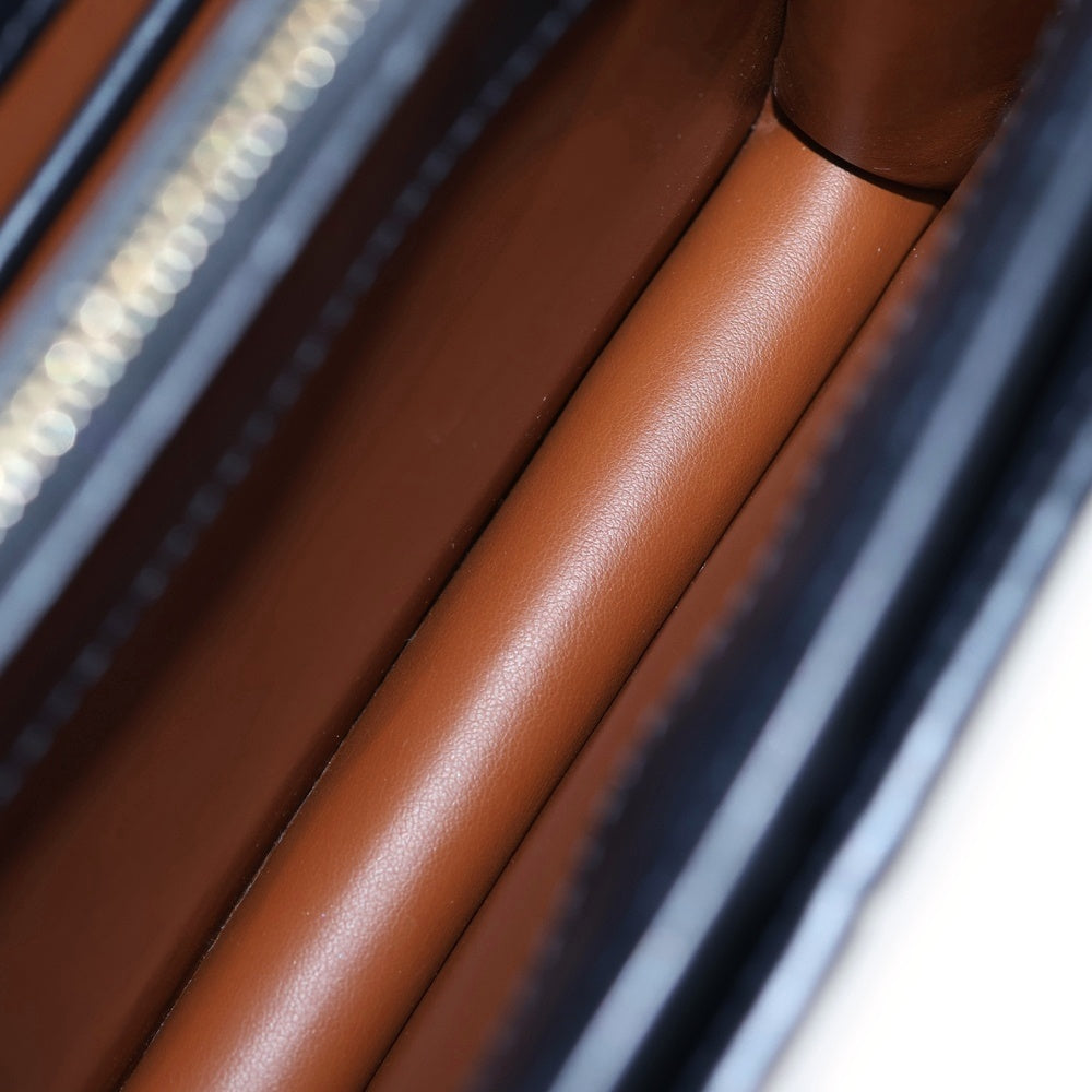 MARNI(マルニ) アタッシェ ネ ショルダーバッグ ハンドバッグ ネイビー×ピンク レザー ゴールド金具