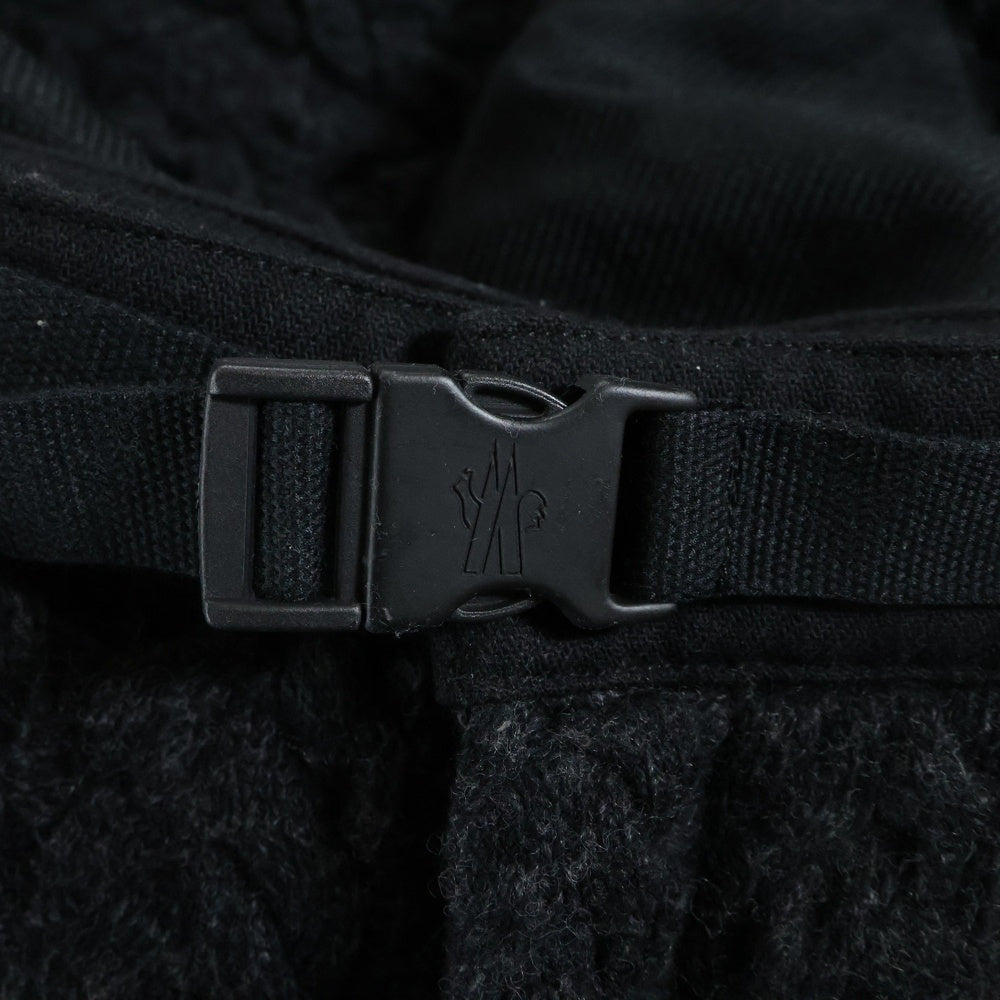 MONCLER(モンクレール) レザーロゴパッチ ウールニット 切り替え ロングパンツ ブラック/ダークグレー