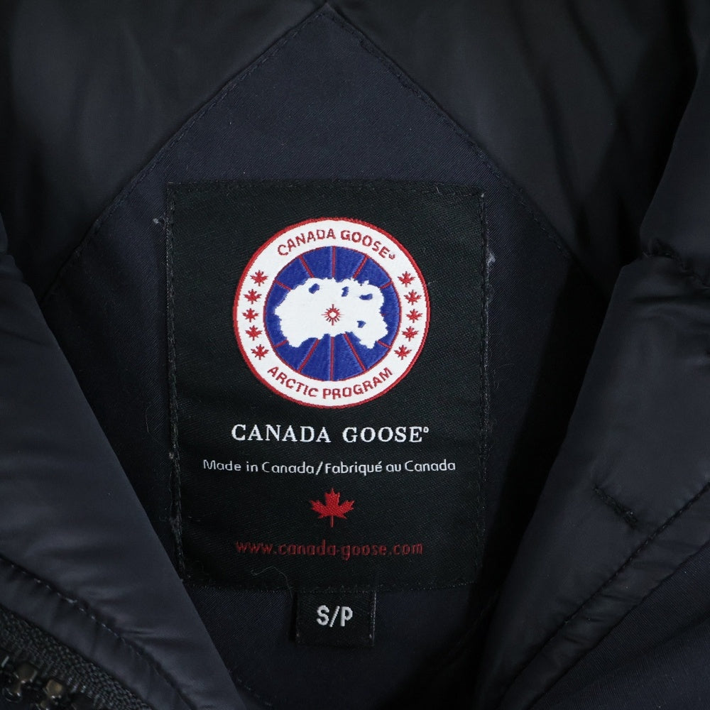 CANADA GOOSE(カナダグース) BRONTE PARKA ブロンテ ワッペンロゴ パーカー ファー フーデッド ジップアップ ダウンジャケット ネイビー 2600JL R レディース