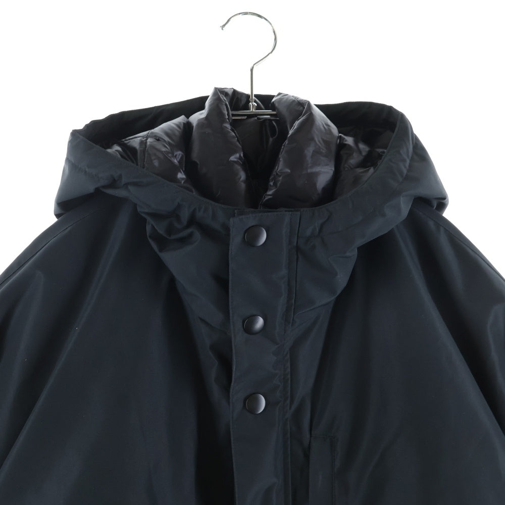 PRADA(プラダ) 24AW ワッペンロゴ テクニカルファブリック フーデッド ジップアップ ダウンジャケット ブラック SGC689