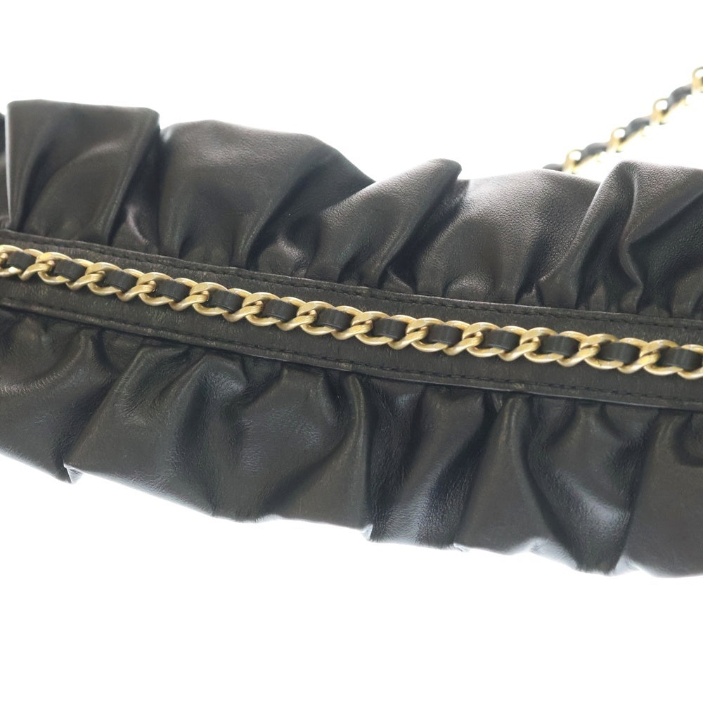 CHANEL(シャネル) ミニマトラッセ フリル チェーンショルダーバッグ ブラック ラムスキン ゴールド金具 レディース