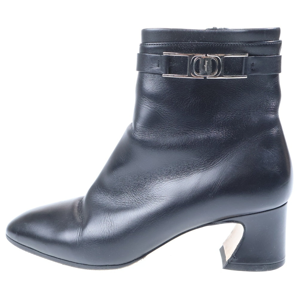 Salvatore Ferragamo(サルヴァトーレ フェラガモ) REGO55 ショートブーツ レザー ブラック レディース