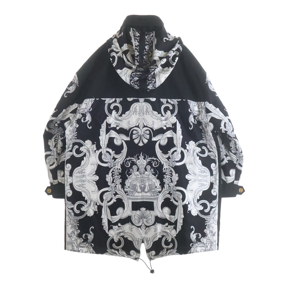 VERSACE(ヴェルサーチ) 22AW Baroque バロック フーデッドジャケット ブラック/ホワイト 1005721-1A04394