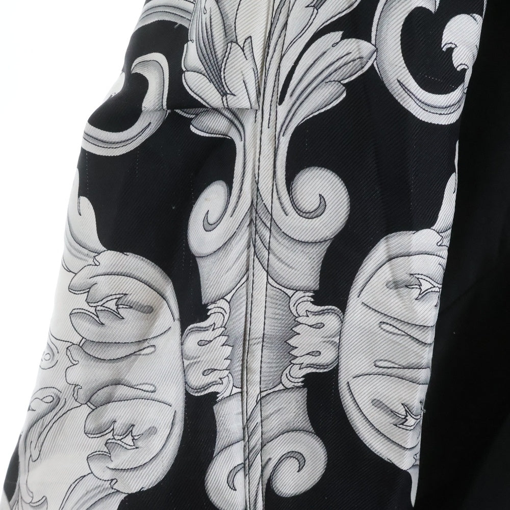 VERSACE(ヴェルサーチ) 22AW Baroque バロック フーデッドジャケット ブラック/ホワイト 1005721-1A04394