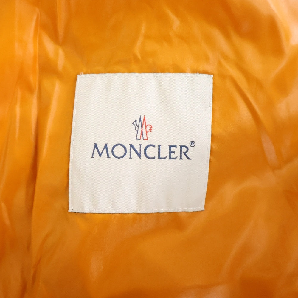 MONCLER(モンクレール) 19AW ×FRAGMENT HANRIOT フラグメント アンリオ ワッペン バックロゴ フーデッド ジップアップ ダウンジャケット オレンジ E209U4130750 E209U4130750