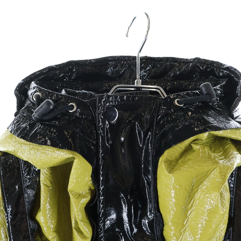 Maison Margiela(メゾンマルジェラ) エナメル マウンテンパーカー フーデッドジャケット ブラック/イエロー S50AM0362S49622