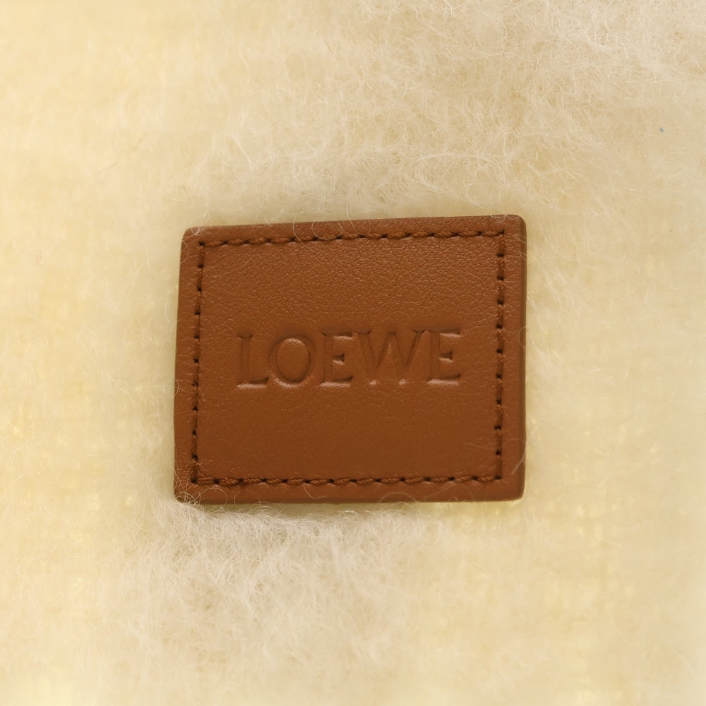 LOEWE(ロエベ) ロゴ レザーパッチ フリンジ マフラー ホワイト FSA6SS1X05 レディース
