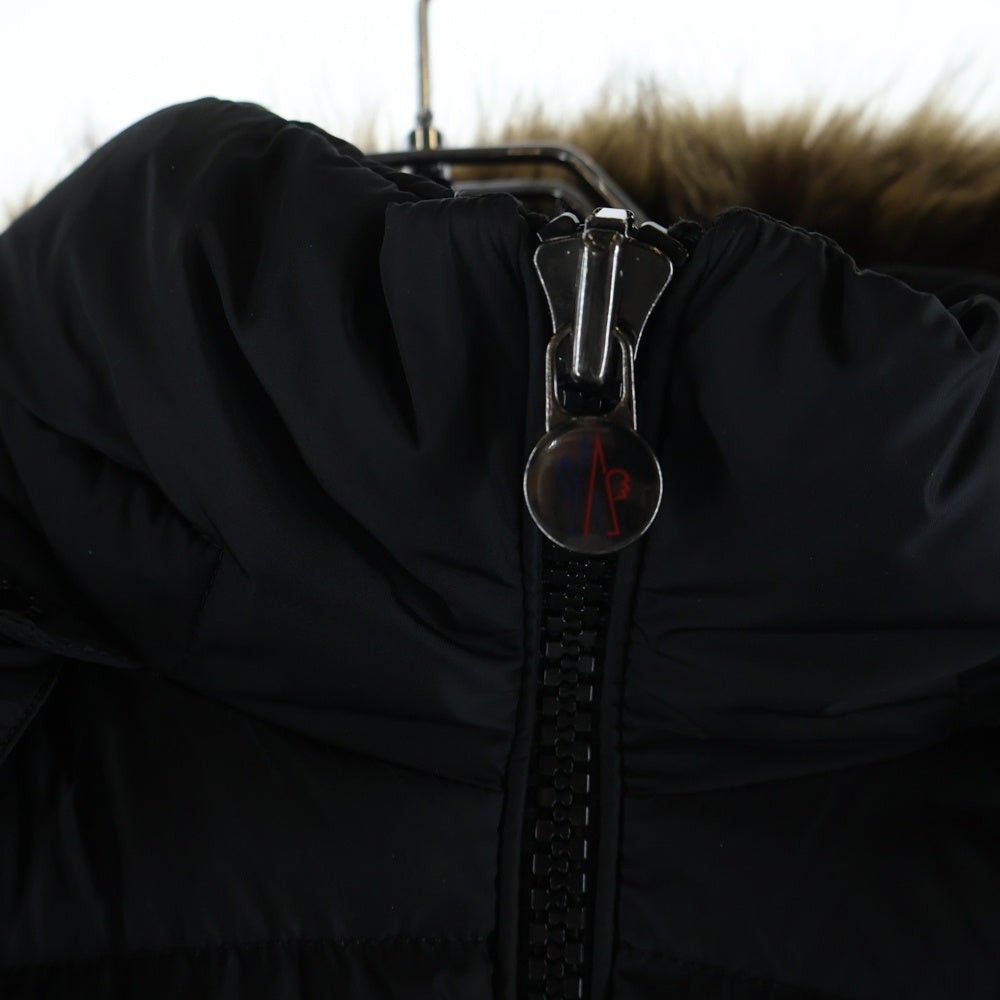 MONCLER(モンクレール) 22AW MAYAF マヤエフ ファーフーデッド ダウンジャケット ブラック H20911A00270