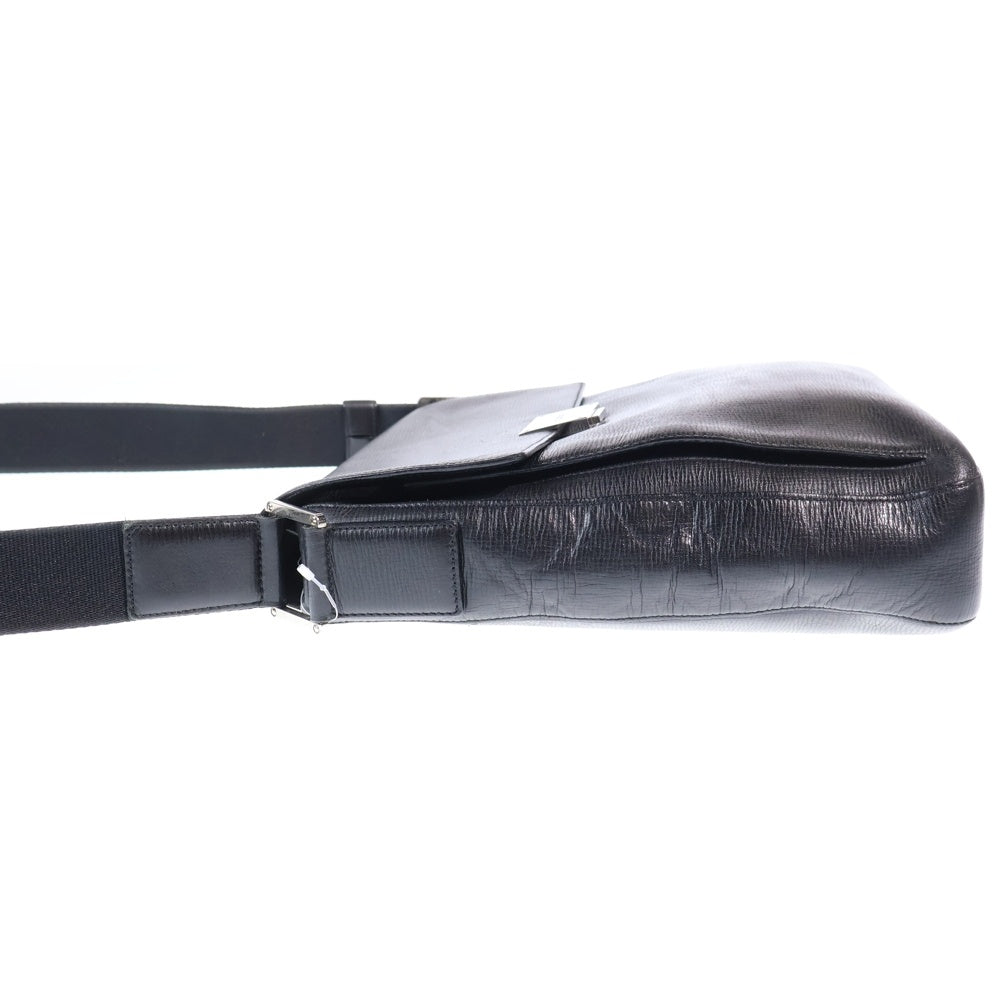 LOEWE(ロエベ) ショルダーバッグ ブラック レザー シルバー金具 レディース