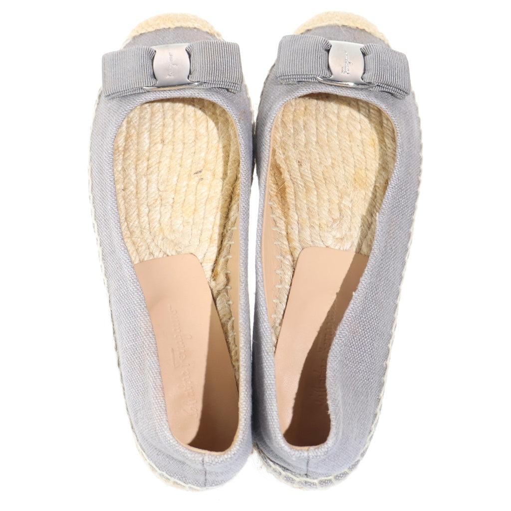 Salvatore Ferragamo(サルヴァトーレ フェラガモ) ヴァラリボン エスパドリーユ キャンバス ローカットシューズ パンプス グレー レディース