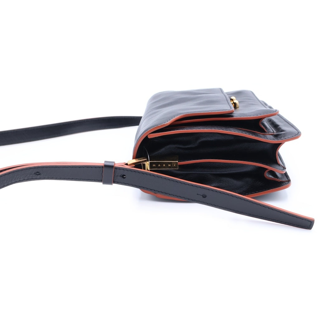 MARNI(マルニ) TRUNK SOFT トランク ソフト レザー ショルダーバッグ ブラック ゴールド金具