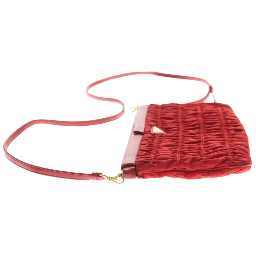 PRADA(プラダ) ショルダーバッグ サコッシュ ミニバッグ レッド ナイロン×レザー 1NI001 ゴールド金具 レディース