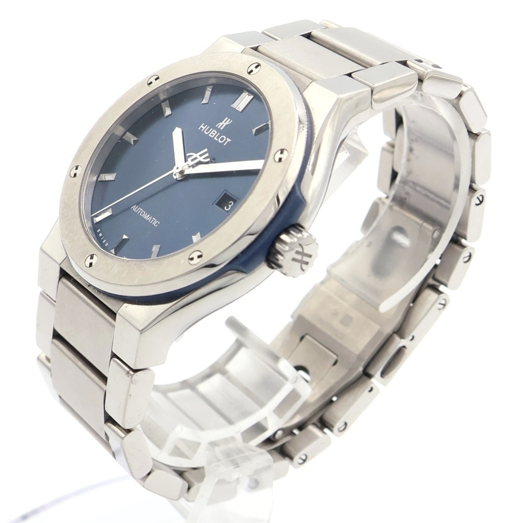 HUBLOT(ウブロ) クラシックフュージョン 青文字盤 チタニウム 自動巻き 腕時計 シルバー 585.NX.7170.NX