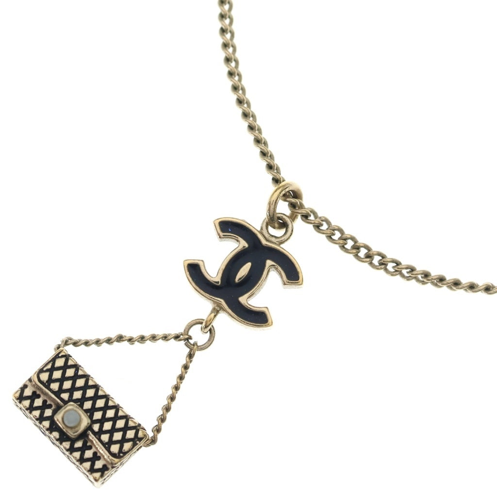 CHANEL(シャネル) ココマーク マトラッセモチーフ ネックレス ブラック×ゴールド GP 07P レディース