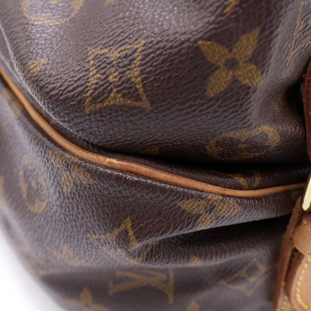 LOUIS VUITTON(ルイヴィトン) ソミュール35 モノグラム PVC レザー ショルダーバッグ ゴールド金具 ブラウン M42254 レディース