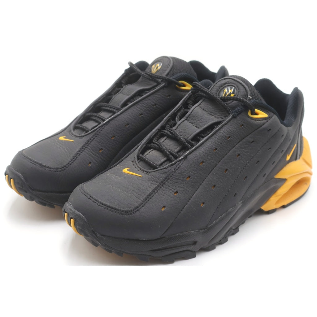 NIKE(ナイキ) ×NOCTA HOT STEP AIR TERRA ノクタ ホットステップ エア テラ ローカットスニーカー ブラック/イエロー US8.5/26.5cm DH4692ー002