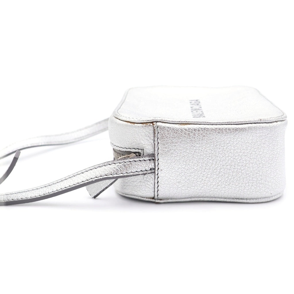 BALENCIAGA(バレンシアガ) エブリデイ メタリックレザー ショルダーバッグ シルバー 552372