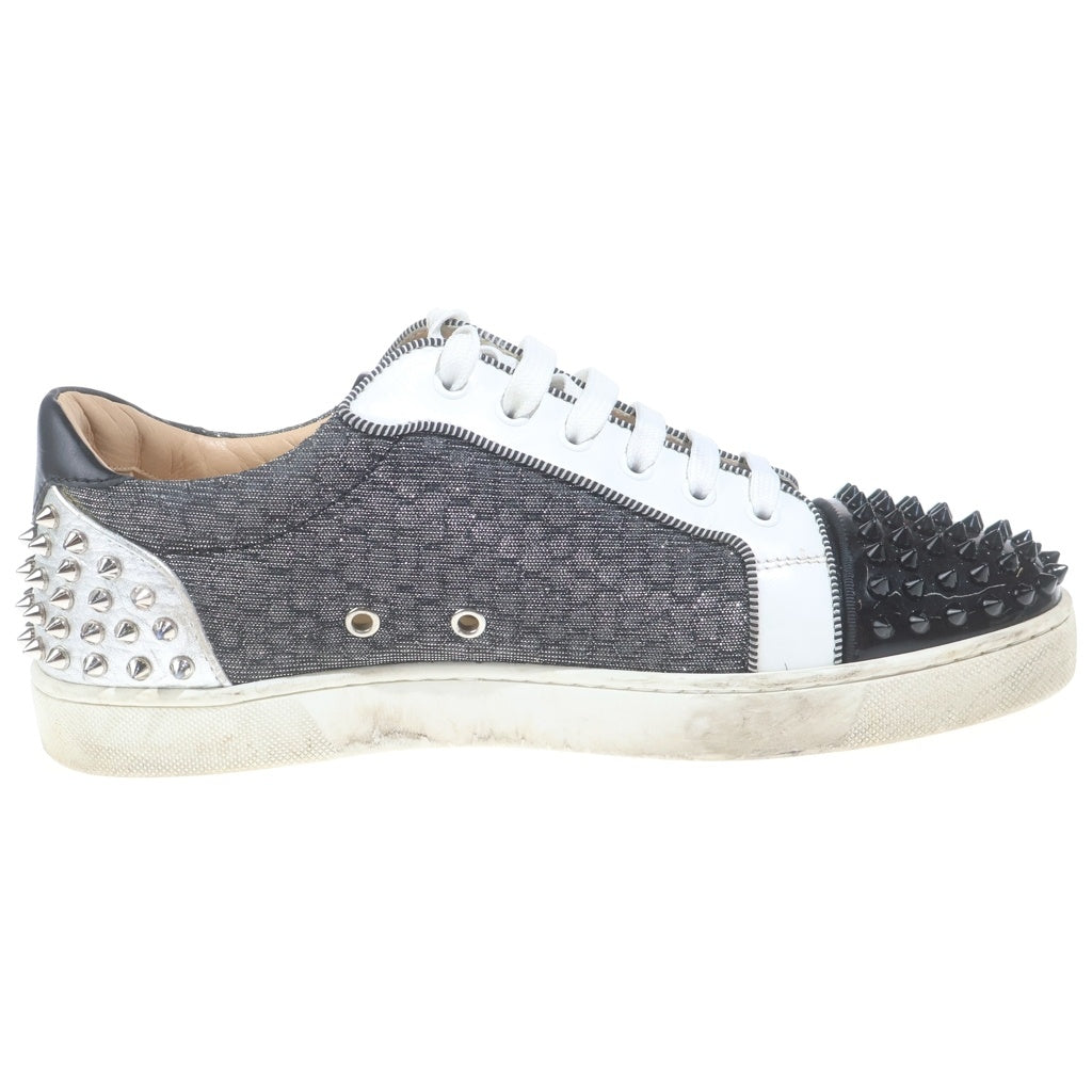 CHRISTIAN LOUBOUTIN(クリスチャンルブタン) スタッズ ローカットスニーカー ブラック×シルバー #43