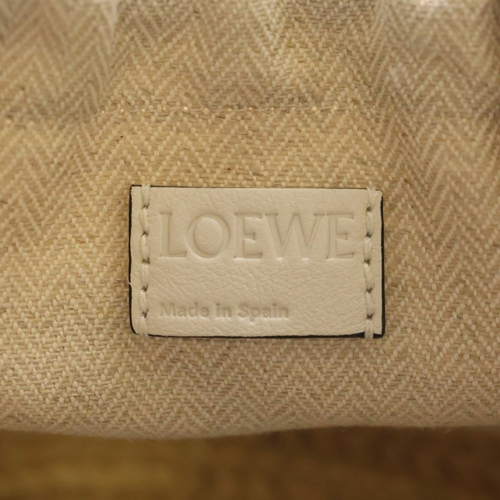 LOEWE(ロエベ) アナグラム ロゴ レザーパッチ ラフィア かご ショルダーバッグ ホワイト/ベージュ レディース