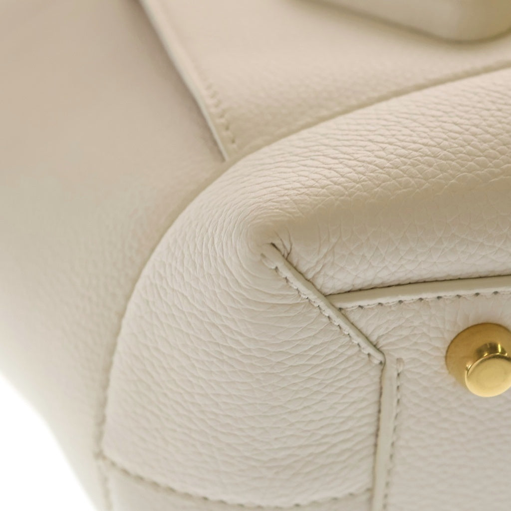 BOTTEGA VENETA(ボッテガヴェネタ) マキシイントレチャート アルコ トートバッグ ハンドバッグ ホワイト レザー レディース