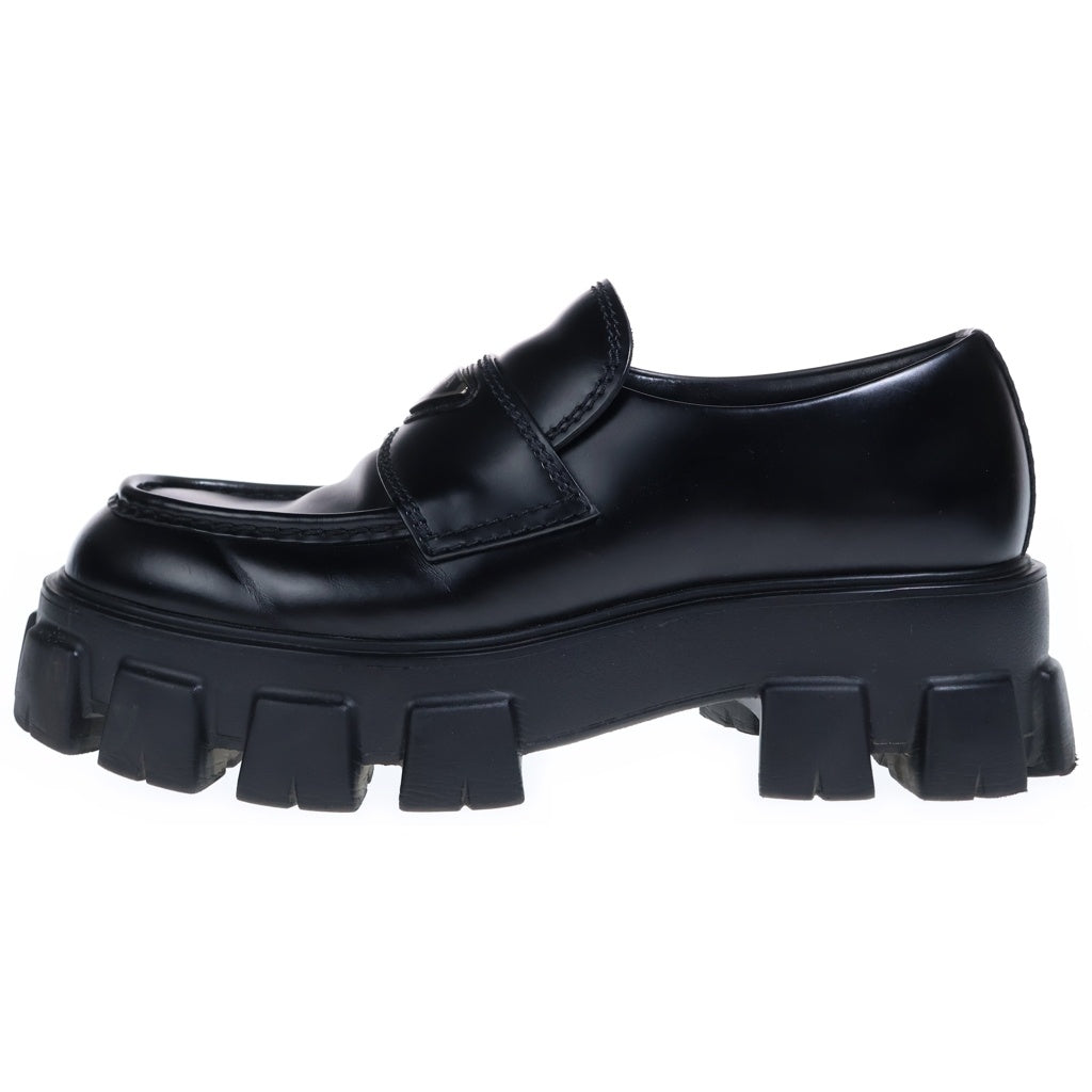 PRADA(プラダ) モノリス トライアングルロゴプレート レザー 厚底 ローファー シューズ ブラック レディース 2DE129