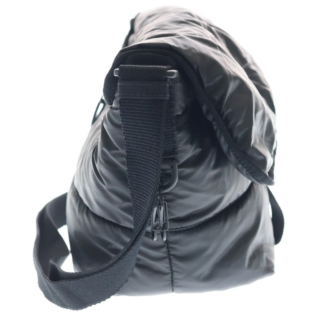 BALENCIAGA(バレンシアガ) エクスプローラー メッセンジャーバッグ ショルダーバッグ ブラック ナイロン 620259 ブラック金具 レディース
