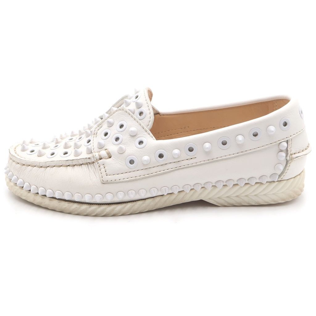 CHRISTIAN LOUBOUTIN(クリスチャンルブタン) スタッズ デッキシューズ モカシン レザー ホワイト レディース