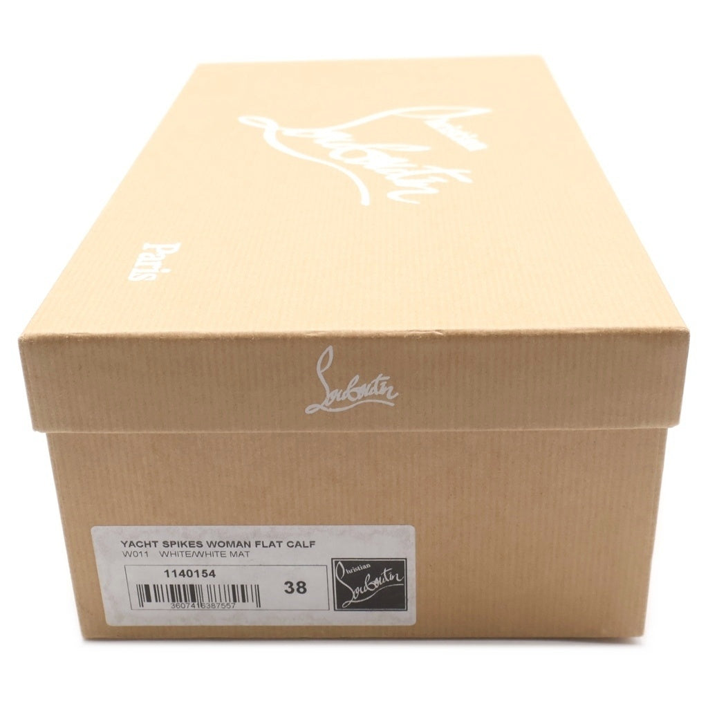 CHRISTIAN LOUBOUTIN(クリスチャンルブタン) スタッズ デッキシューズ モカシン レザー ホワイト レディース