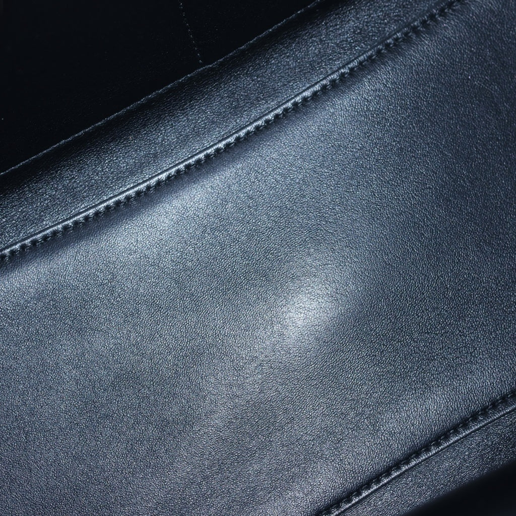 BALENCIAGA(バレンシアガ) ベルエアー キャリーオール ミディアム ハンドバッグ ブラック カーフスキン 805481 シルバー金具 レディース