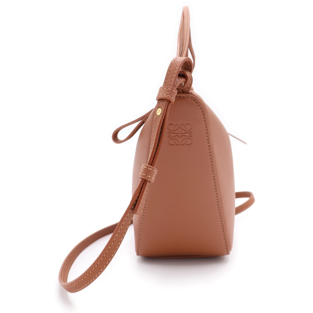 LOEWE(ロエベ) ハンモック ミニホーボー レザー 2WAY ハンド ショルダーバッグ ゴールド金具 ブラウン レディース