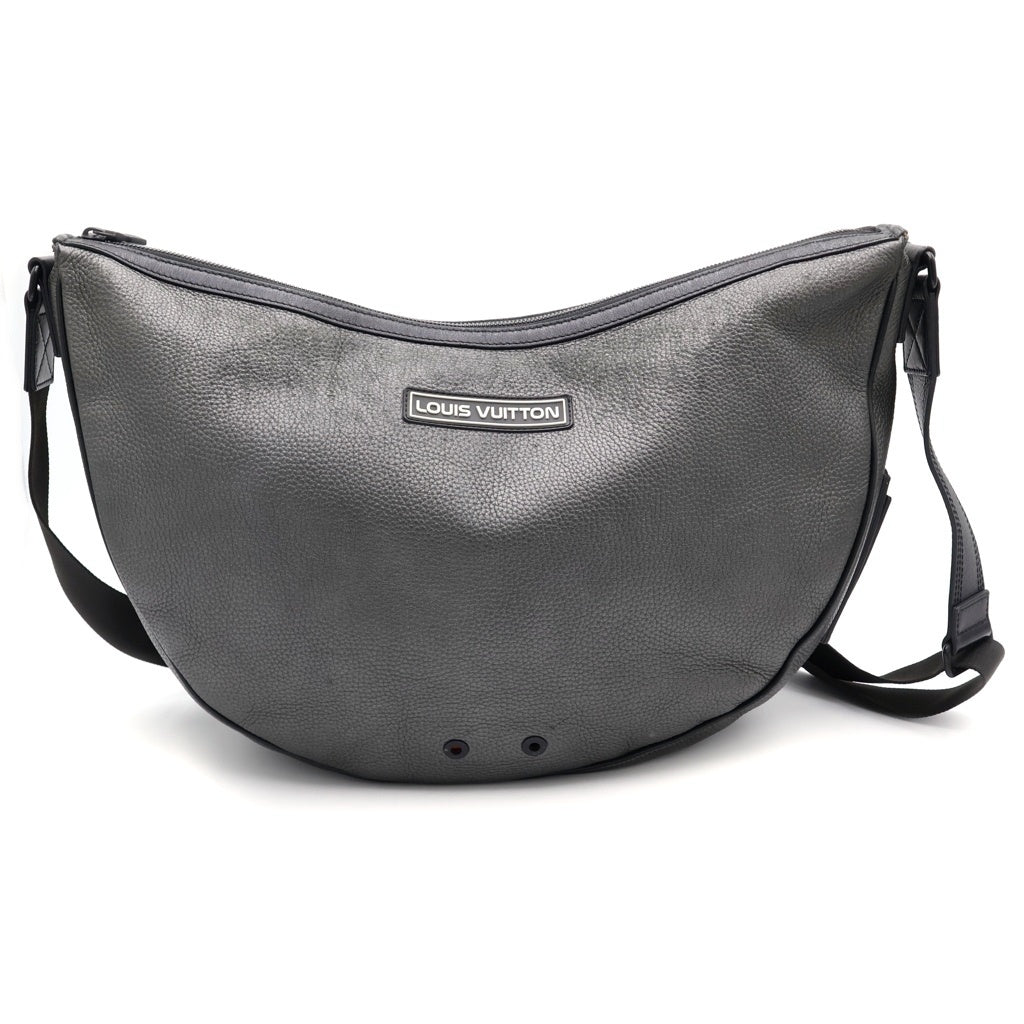 LOUIS VUITTON(ルイヴィトン) アルファ・ホーボー ショルダーバッグ ブラック レザー M52766 シルバー金具
