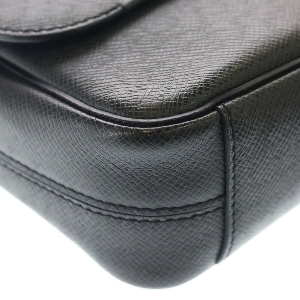 LOUIS VUITTON(ルイヴィトン) タイガ ロマンPM アルドワーズ レザー ショルダーバッグ ブラック M30619