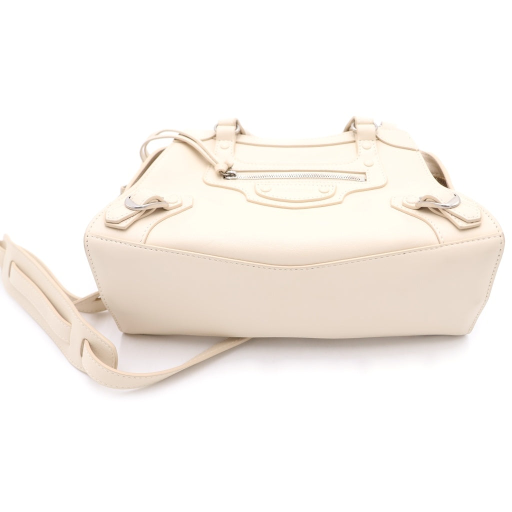 BALENCIAGA(バレンシアガ) ネオ クラシック シティ XS 2WAYハンドバッグ ショルダーバッグ アイボリー レザー 696495 シルバー金具 レディース