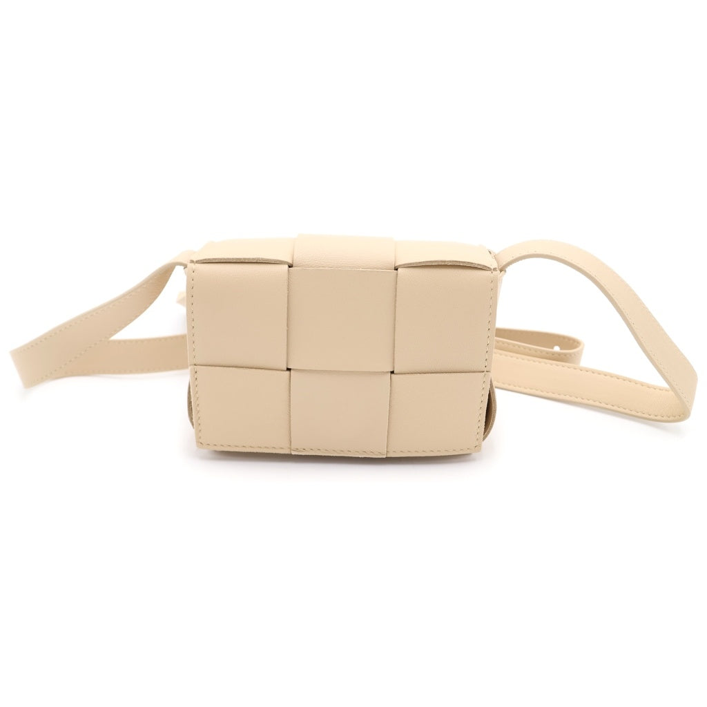 BOTTEGA VENETA(ボッテガヴェネタ) キャンディカセット ショルダーバッグ ミニバッグ ベージュ レザー レディース