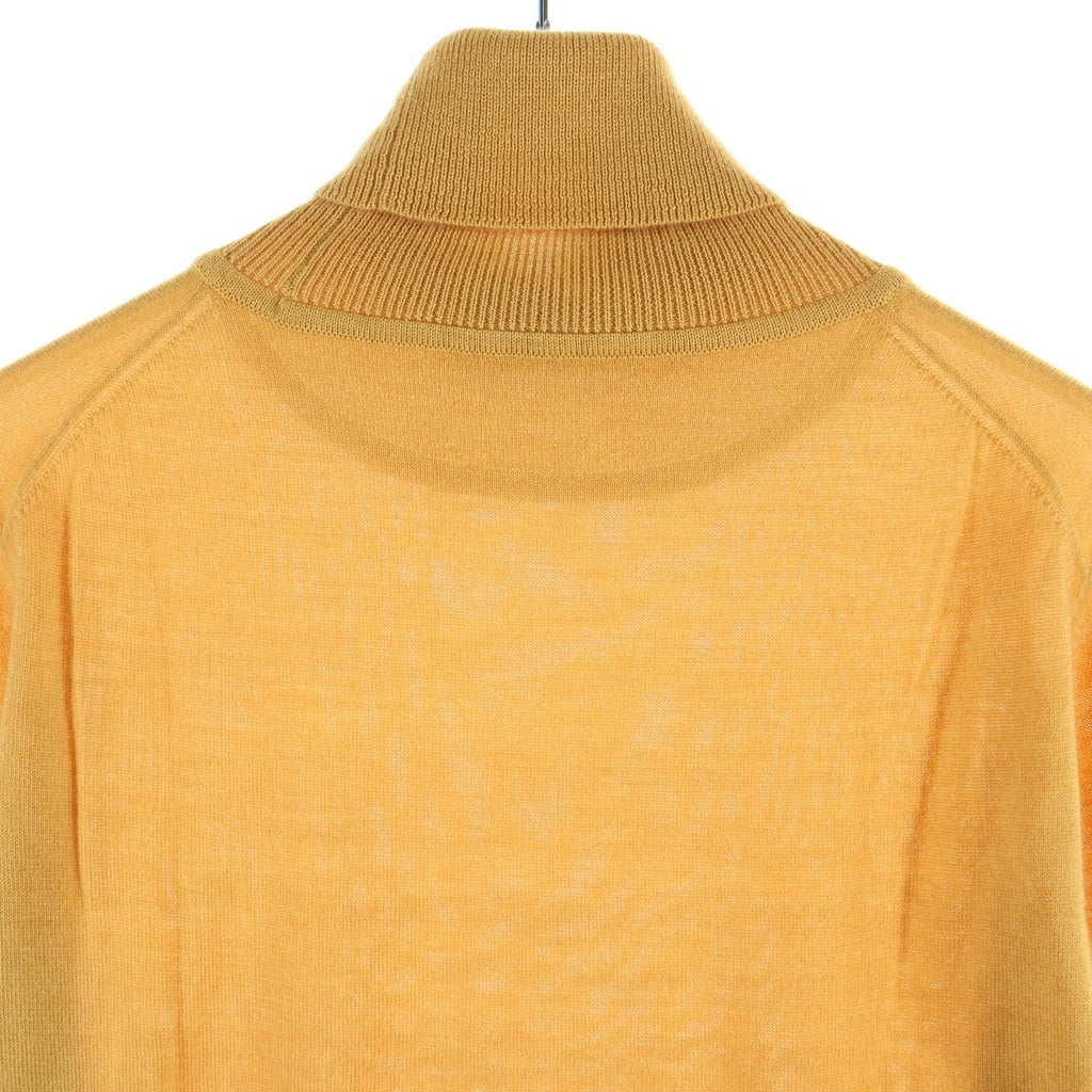 LEONARD(レオナール) ロゴ刺繍 タートルネック シルク混 カシミヤニット セーター イエロー レディース