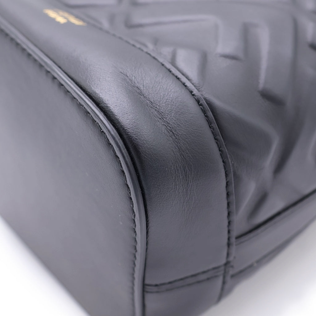 FENDI(フェンディ) モントレゾール ミニ ショルダーバッグ 巾着バッグ ブラック レザー 8BS093 ゴールド金具 レディース