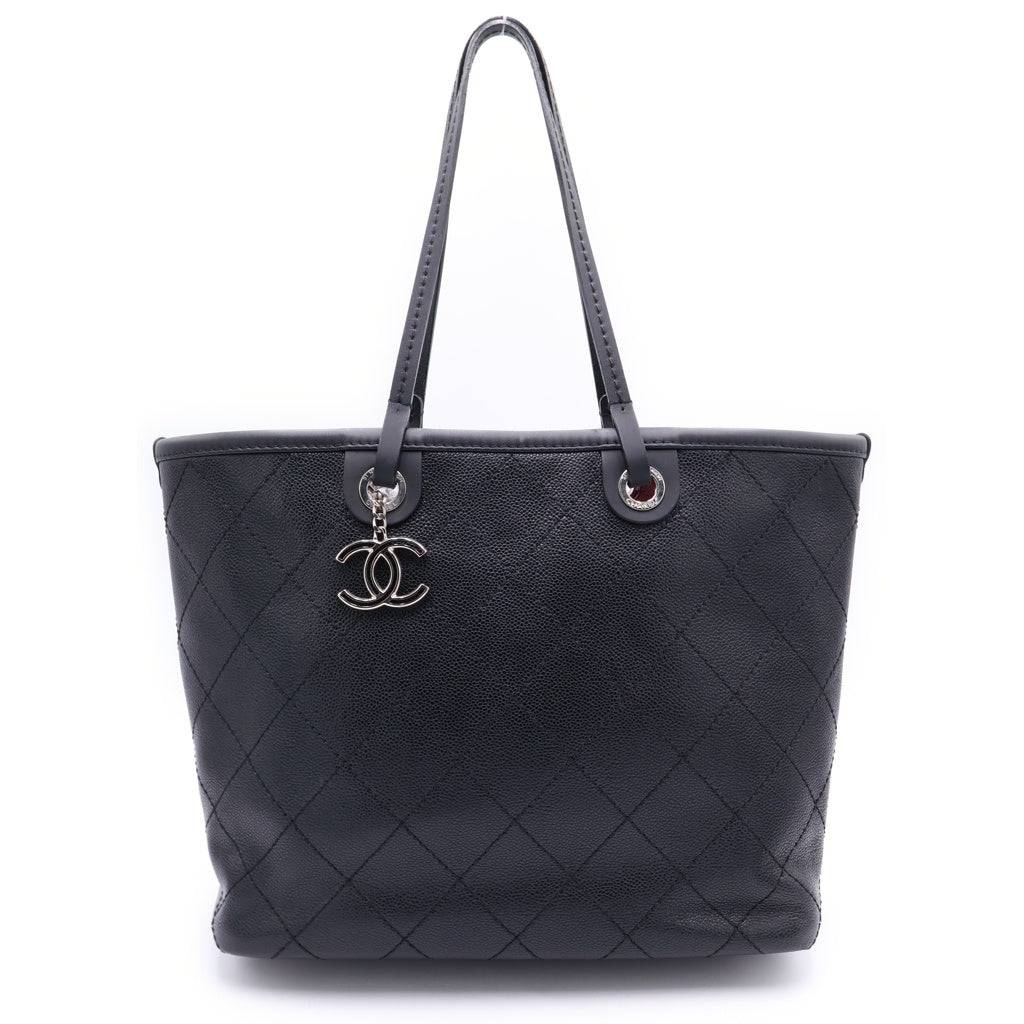 CHANEL(シャネル) オンザロード トートバッグ ハンドバッグ ブラック キャビアスキン シルバー金具 レディース