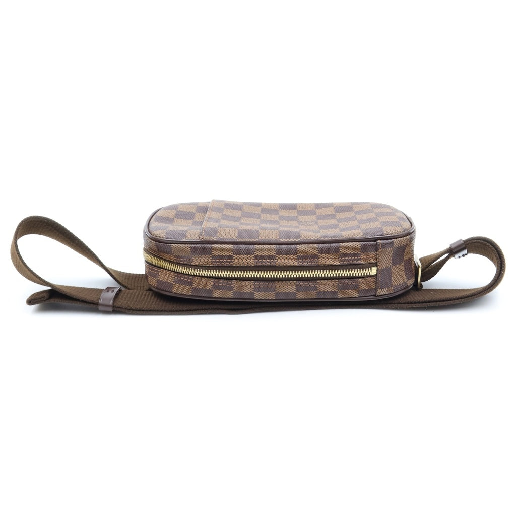 LOUIS VUITTON(ルイヴィトン) ダミエ ポシェットガンジュ PVC レザー ボディ ショルダーバッグ ブラウン N48048